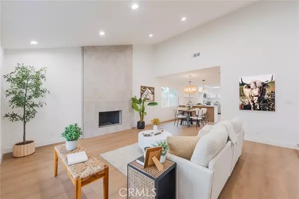 Brea, CA 92821,431 Devonshire