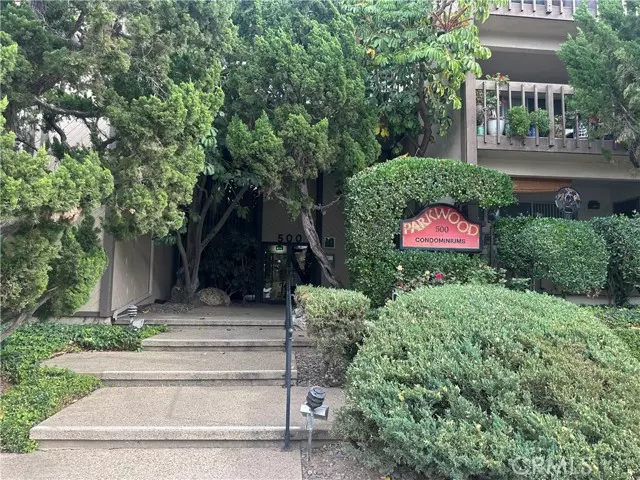 Pasadena, CA 91101,500 S Oak Knoll