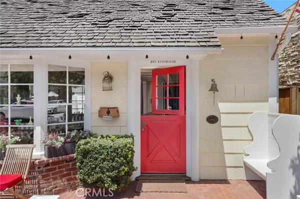 Newport Beach, CA 92662,117 Abalone