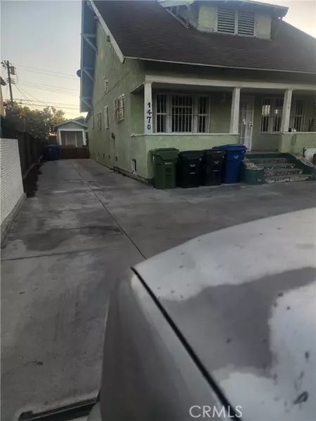 1470 E 42nd, Los Angeles, CA 90011