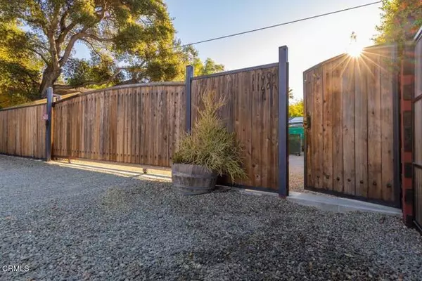 Ojai, CA 93023,11604 N Ventura AVE