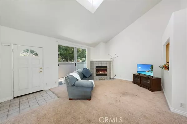 Chatsworth, CA 91311,11383 Old RNCH