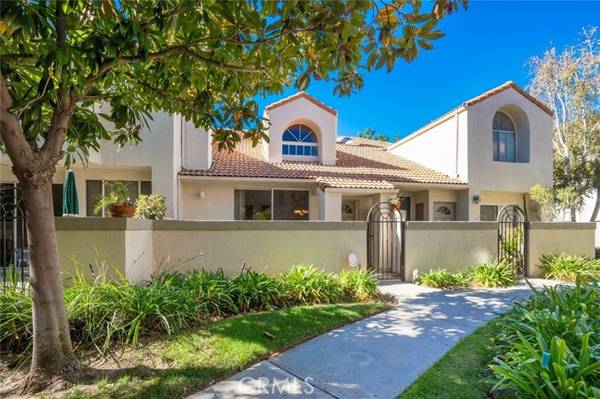 11383 Old Ranch CIR, Chatsworth, CA 91311