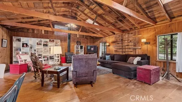 Berry Creek, CA 95916,11 Toyon