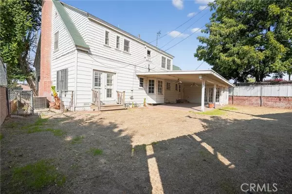 Bakersfield, CA 93306,1717 Locust Ravine