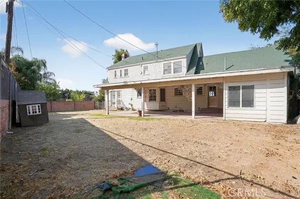 Bakersfield, CA 93306,1717 Locust Ravine