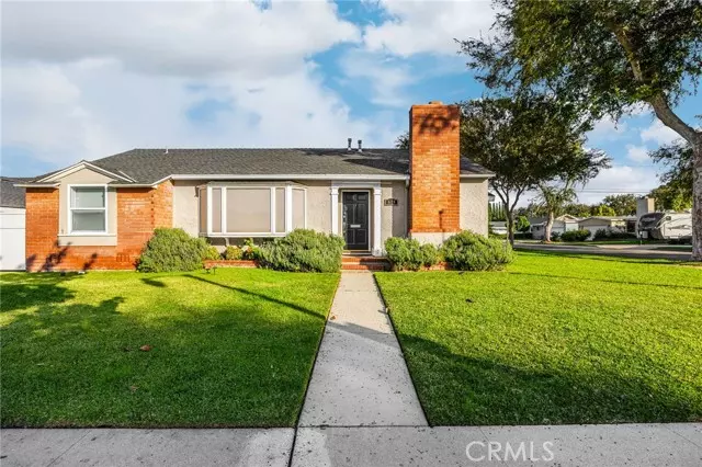 618 S Lee, Fullerton, CA 92833