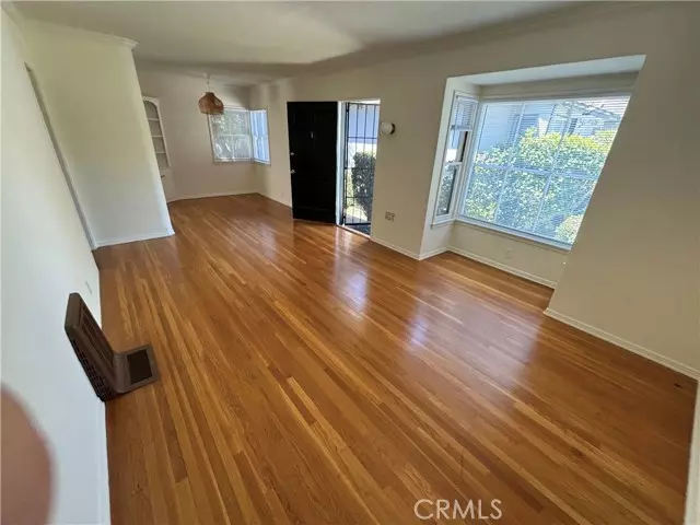 68 S Eastern, Pasadena, CA 91107