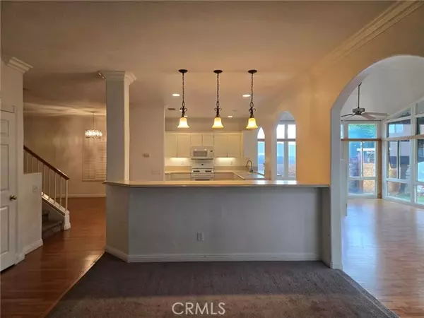 Corona, CA 92883,27410 Barcelona