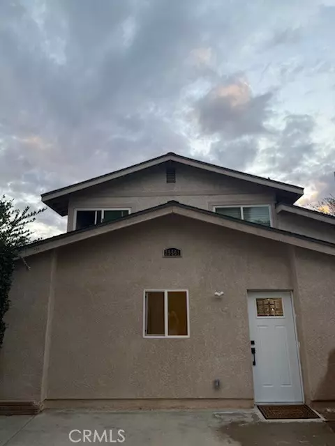 25561 1/2 Novela, Valencia, CA 91355