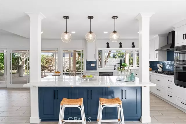 21052 Amberwick LN, Huntington Beach, CA 92646