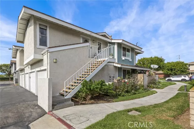 Buena Park, CA 90620,8213 Woodland 40