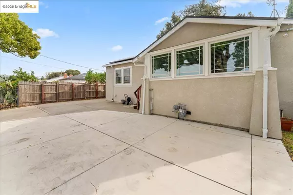 Oakland, CA 94603,2016 104th AVE