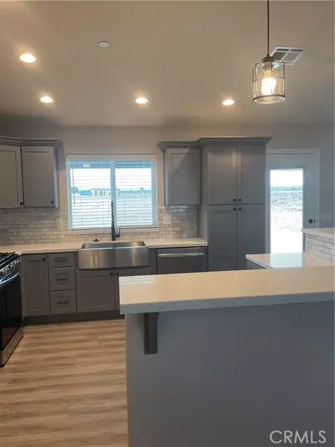 Apple Valley, CA 92308,20997 Valencia ST