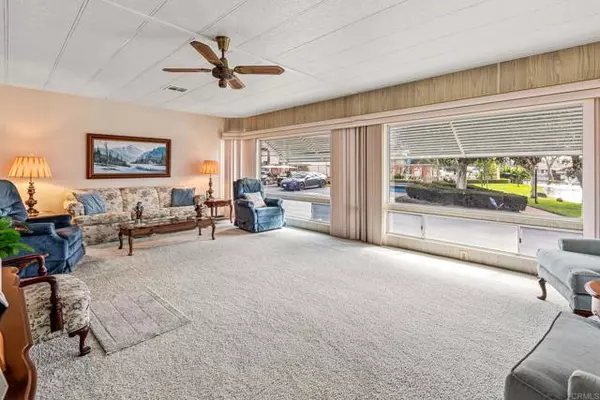 Carlsbad, CA 92011,7140 Santa Rosa ST