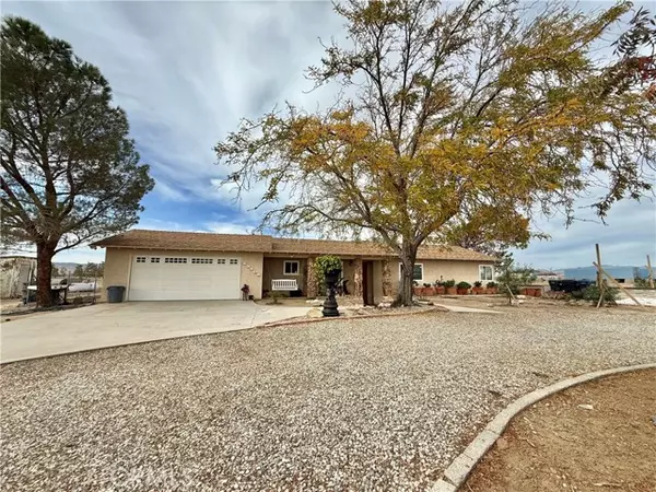 45105 73rd, Lancaster, CA 93536