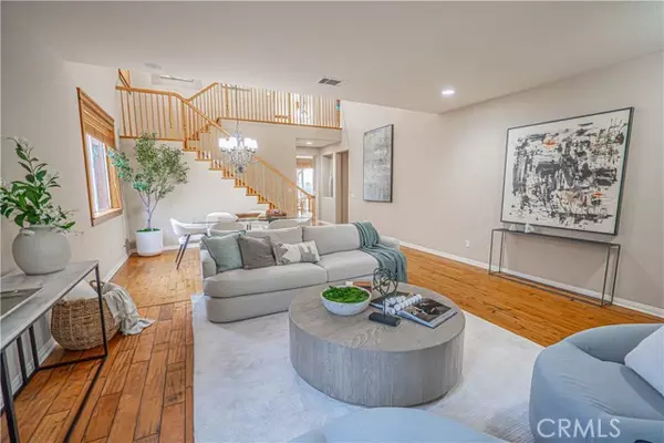 Saugus, CA 91390,28419 Hidden Hills DR