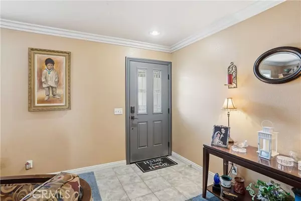 Hemet, CA 92545,517 Louisville