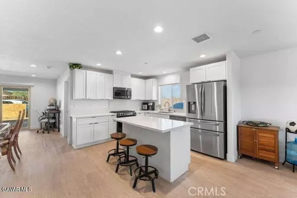 California City, CA 93505,20411 88th. ST