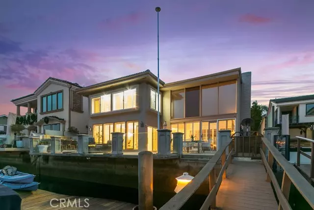 16712 Baruna, Huntington Beach, CA 92649