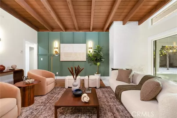 Encino, CA 91316,5611 Babbitt