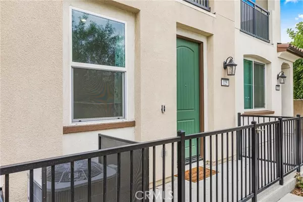 Covina, CA 91722,125 Dove Lndg