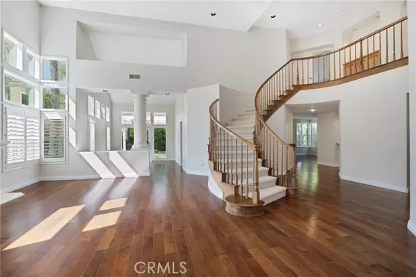 Simi Valley, CA 93065,125 Heath Meadow PL