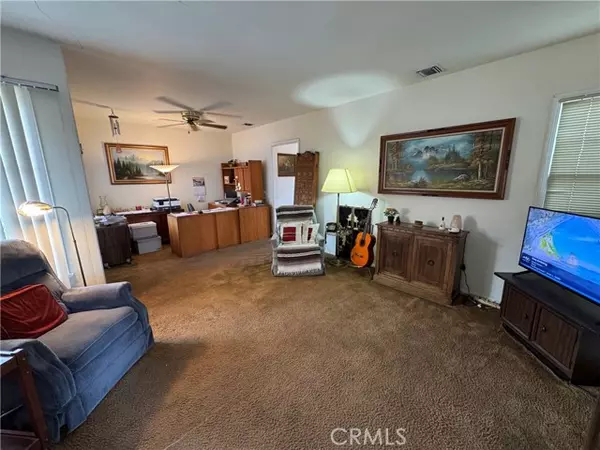 Reseda, CA 91335,7044 Bertrand