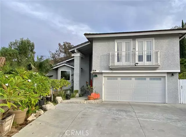 Anaheim, CA 92807,990 S Scripps