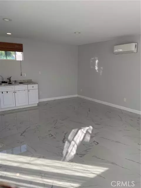 Granada Hills, CA 91344,10310 Mintgomery AVE