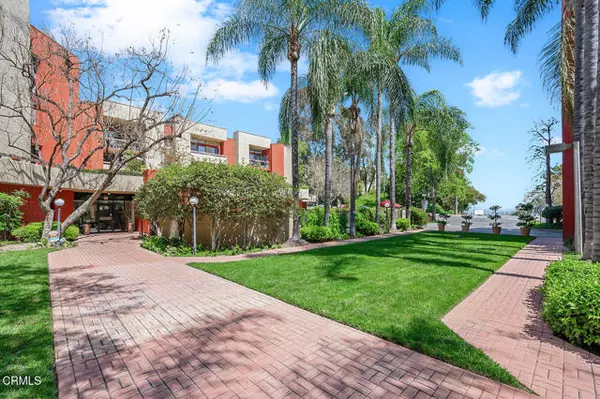 Los Angeles, CA 90042,3961 Via Marisol 218