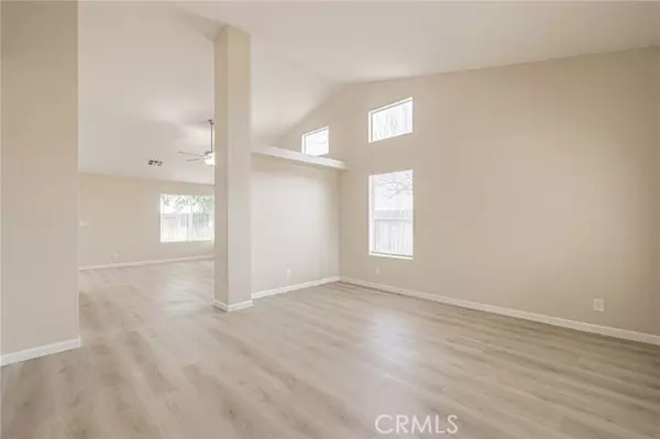 Lancaster, CA 93535,2151 E Avenue K3