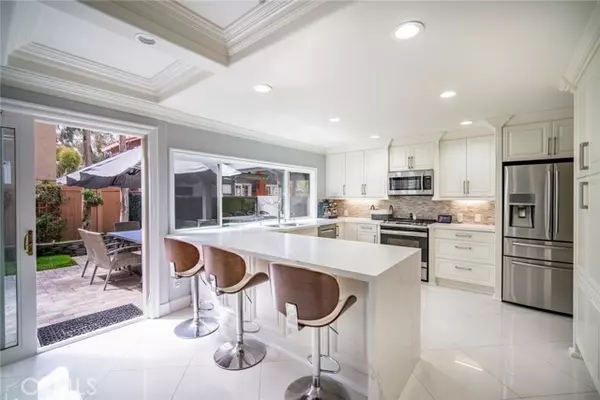 Lake Forest, CA 92630,22582 Charwood