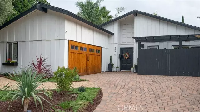 28916 Valley HTS, Agoura Hills, CA 91301