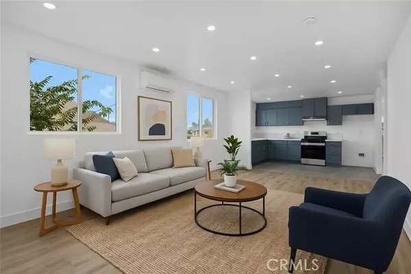 Los Angeles, CA 90011,2417 S Stanford