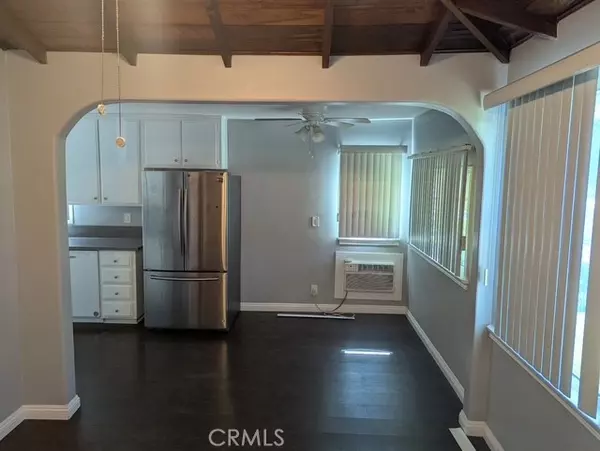 Orange, CA 92866,365 N Cleveland