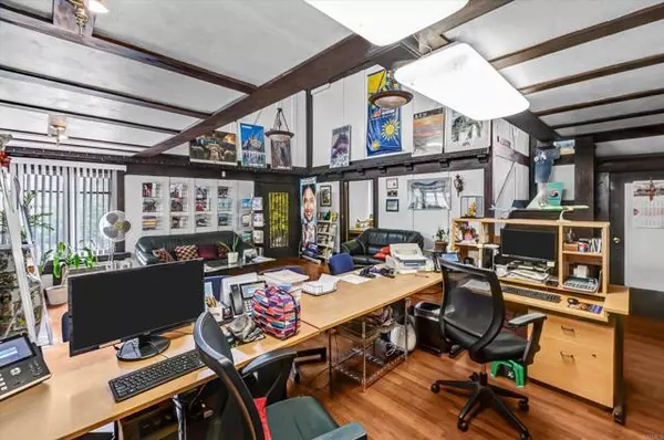 Los Angeles, CA 90057,226 S Rampart BLD