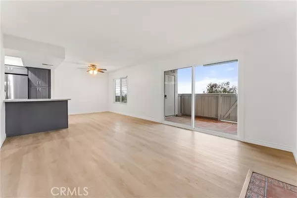 Lake Forest, CA 92630,26342 Forest Ridge 3A