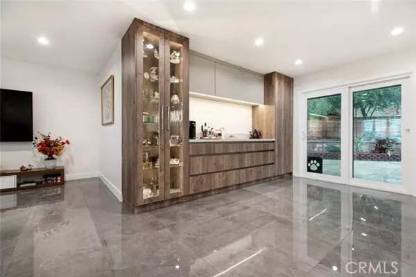 Granada Hills, CA 91344,17155 Barneston