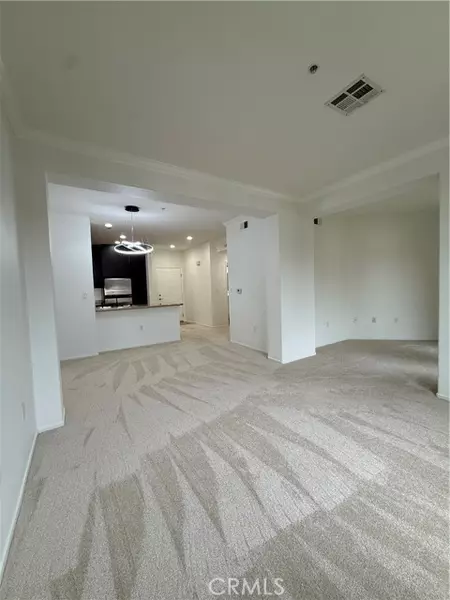 2457 Watermarke, Irvine, CA 92612