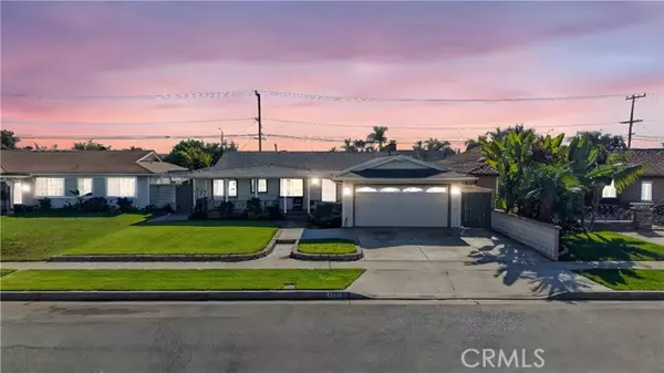 8812 Sapphire AVE, Westminster, CA 92683