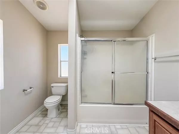 Twentynine Palms, CA 92277,74804 Amboy RD