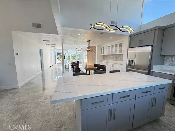 Huntington Beach, CA 92649,16602 Wellington