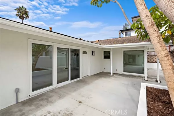 San Clemente, CA 92672,240 Avenida Lobeiro B