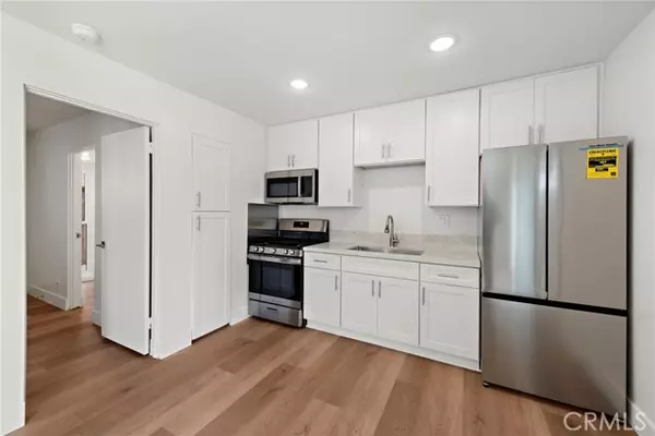 San Clemente, CA 92672,240 Avenida Lobeiro B