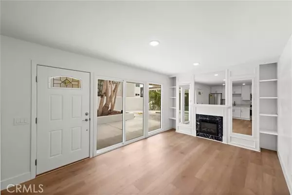 San Clemente, CA 92672,240 Avenida Lobeiro B