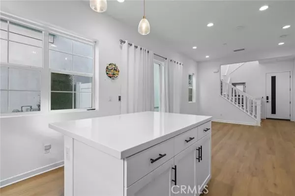 Ontario, CA 91762,2456 E Hyde Paseo