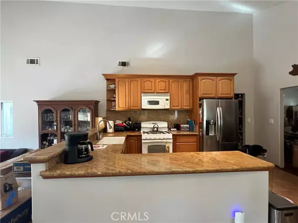 Azusa, CA 91702,426 W 1st ST