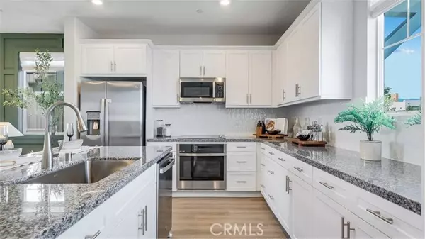 Rialto, CA 92376,1710 Eagle RD