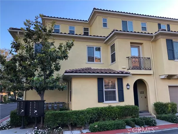 Irvine, CA 92620,122 Vintage 20